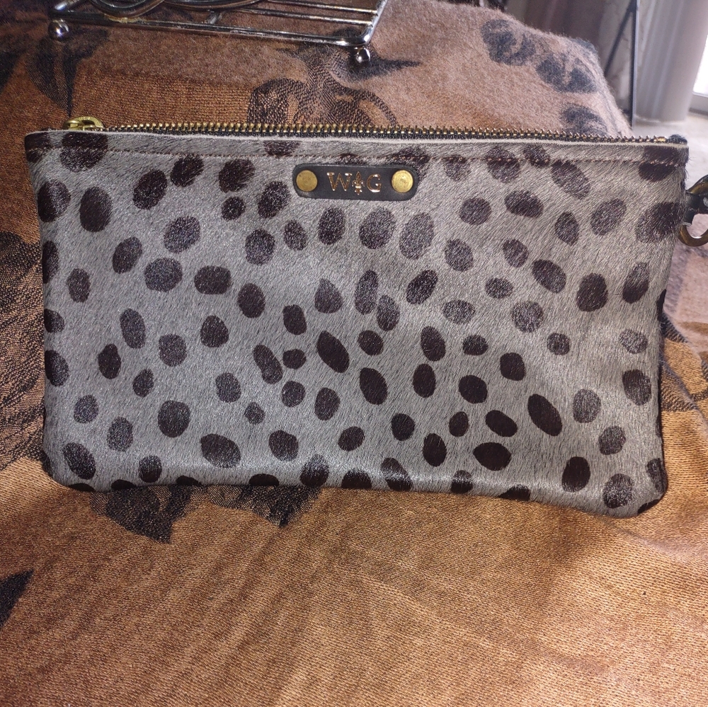 Wild Goose Elegant Gray and Black Spotted Cowhide Women's Clutch